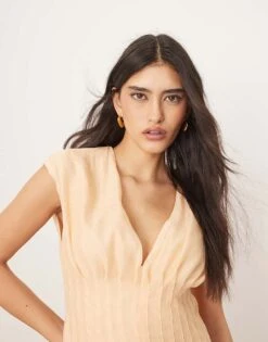 ARRANGE Organza Pleat Waist Maxi Dress With Tie Back Detail In Peach For Women -ARANG Clothing Shop 207359189 4