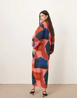 ARRANGE Plisse Balloon Sleeve Maxi Dress In Abstract Print For Women -ARANG Clothing Shop 207359205 4