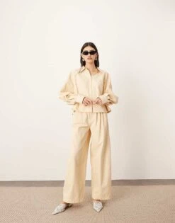 ARRANGE Structured Boxy Shirt And Wide Leg Barrel Trouser In Buttermilk 8 ARRANGE Structured Boxy Shirt And Wide Leg Barrel Trouser In Buttermilk -ARANG Clothing Shop 207385271 1 buttermilk