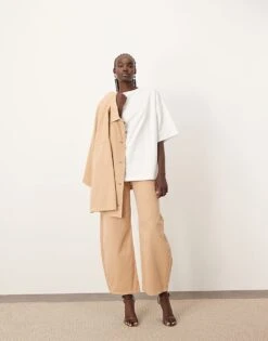 ARRANGE Oversized Premium Heavy Weight T-shirt In White For Women -ARANG Clothing Shop 207434678 4