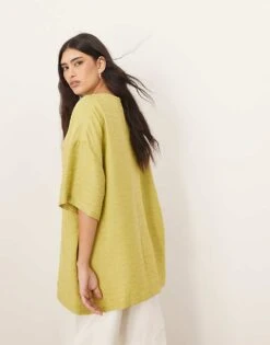 ARRANGE Textured Boxy Woven T-shirt In Lime For Women -ARANG Clothing Shop 207605469 4