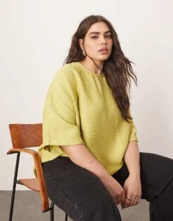 ARRANGE Curve Textured Boxy Woven T-shirt In Lime For Women