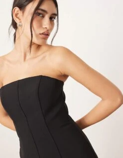 ARRANGE Sculpted Bandeau With Drape Tulip Skirt In Contrast Mono For Women -ARANG Clothing Shop 207633611 4