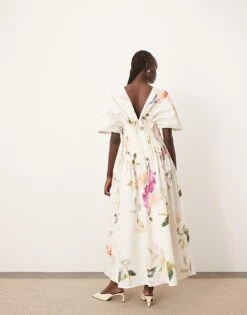 ARRANGE Cinched Waist Pleat Detail Maxi Dress In Floral Print For Women -ARANG Clothing Shop 207659886 3