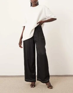 ARRANGE Linen Super Wide Trouser With Contrast Stitch In Black For Women -ARANG Clothing Shop 207764109 3